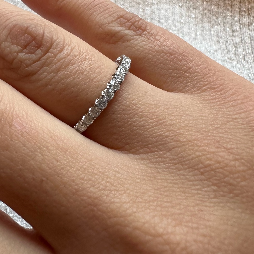 New Wedding Band Real Diamonds White Gold 14kt Size 7.5